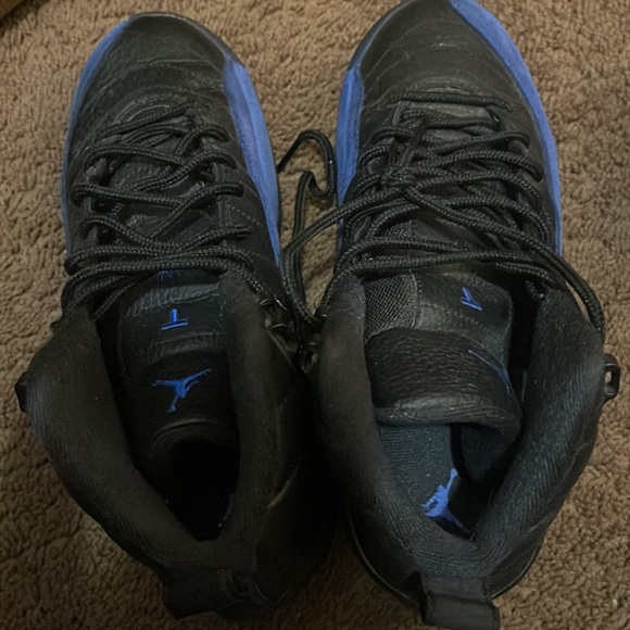 Jordan 12 - Picture 3 of 5